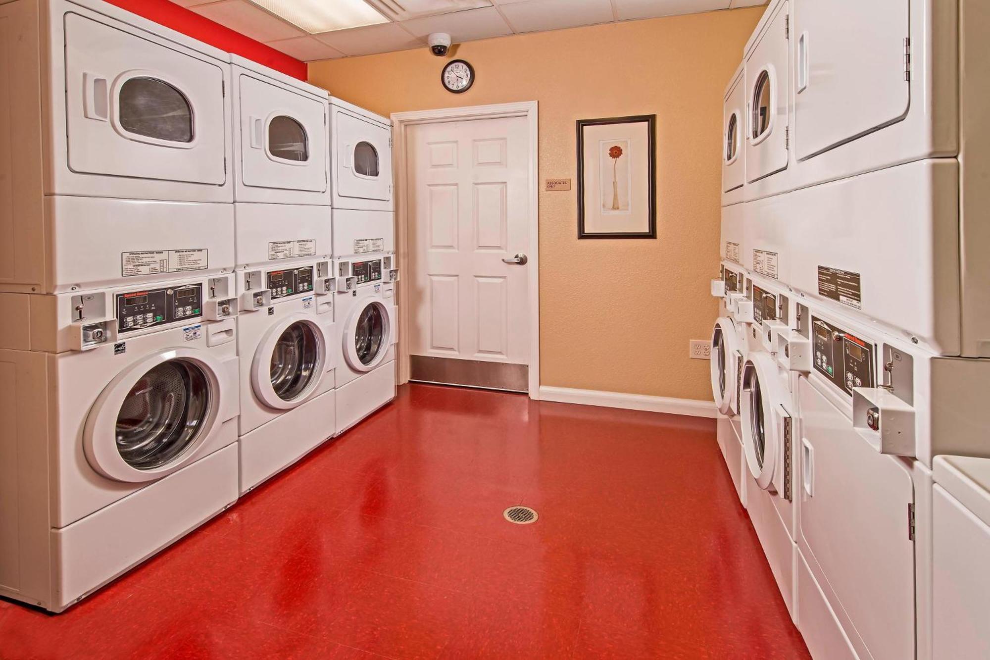 Towneplace By Marriott At Joint Base Andrews 3*