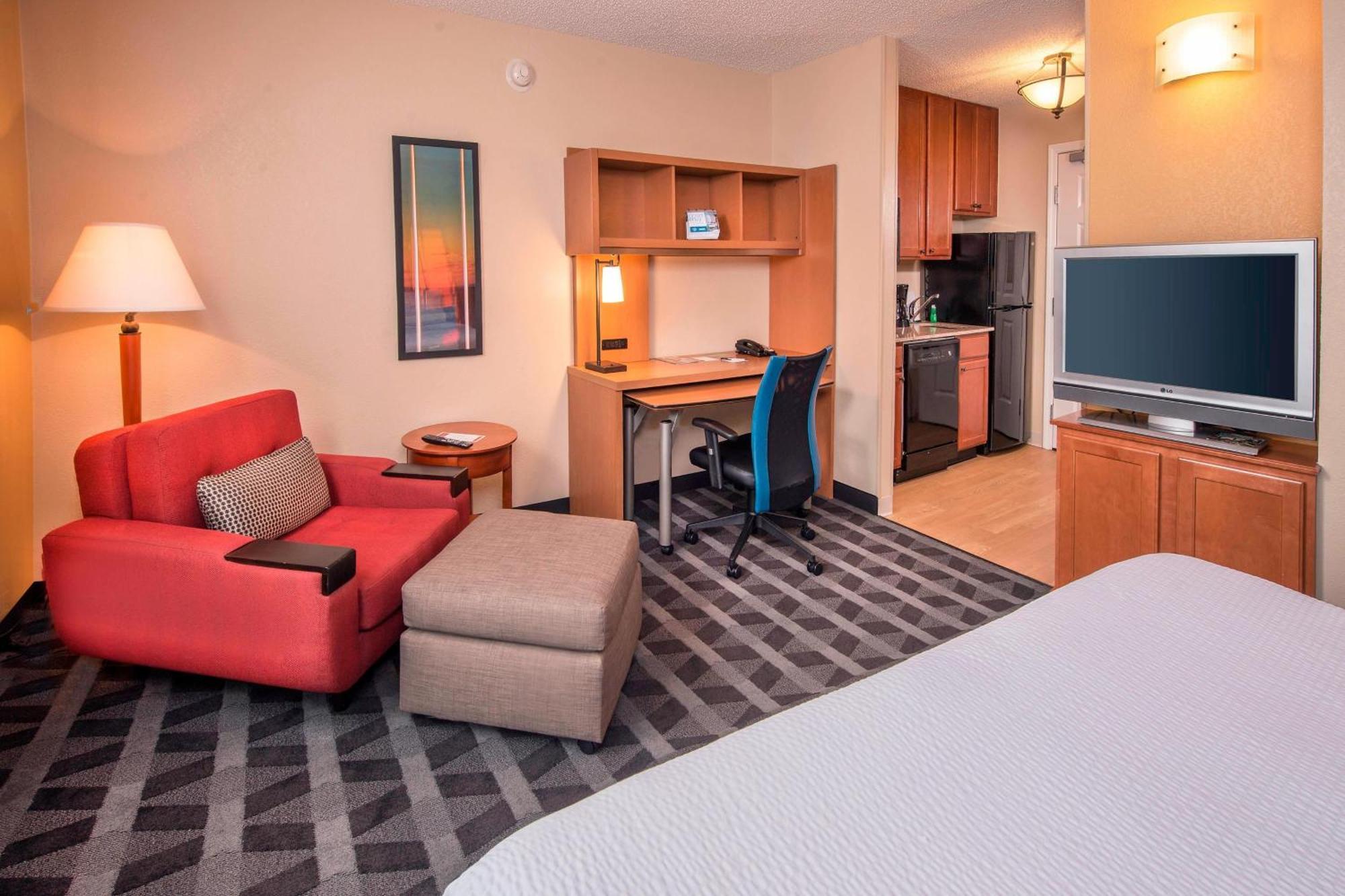 Hotel Towneplace By Marriott At Joint Base Andrews 3*