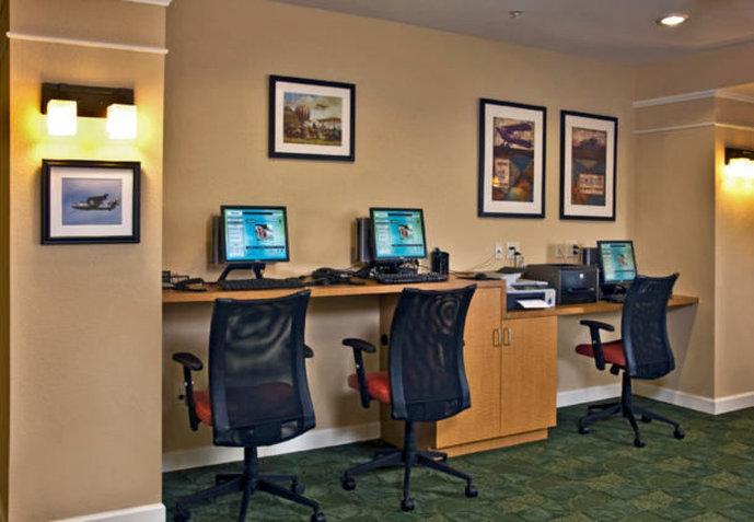 Towneplace By Marriott At Joint Base Andrews Hotel 3*